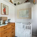 Charming Apartment In The Heart Of Paris - Welkeys